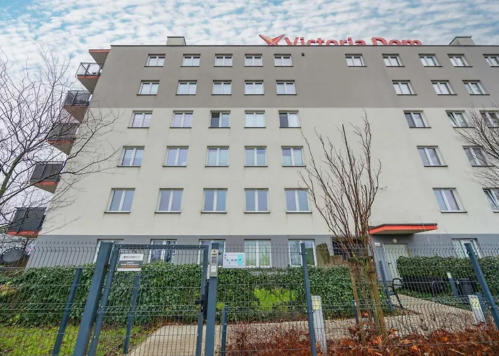 Bright In With Bathtub And Balcony By Renters Apartmán *